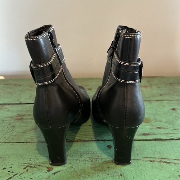 Women’s Predictions Black Leather Ankle Boot Size 7 - Picture 5 of 10